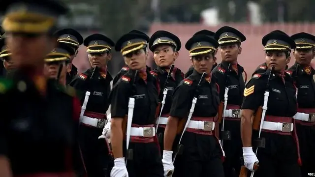 सैन्य अधिकारी