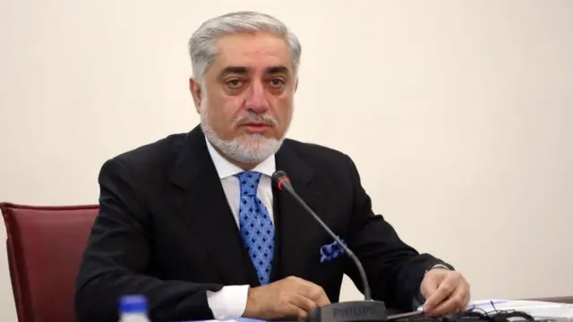 آقای عبدالله برکناری آقای اندرابی را غیرقابل قبول خوانده است