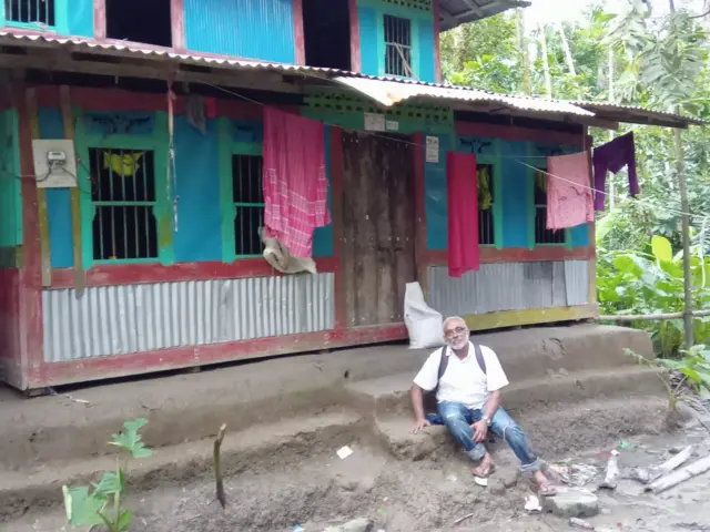 ঝালকাঠির পৈত্রিক ভিটেতে কলকাতার বাসিন্দা রাজা গাঙ্গুলি  - অগাস্ট ২০২৪