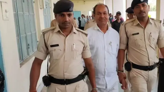 बिहार, वारसा, संपत्ती, पैसा