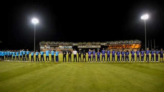 Крикетные команды Сант-Лусии и Барбадоса