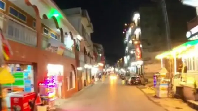 بحرین بازار کی سیلاب سے پہلی کی تصویر