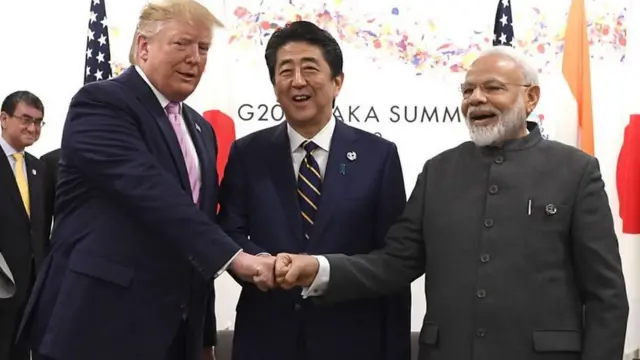 جاپانۍ رسنۍ د کواډ جوړېدو کې د شینزو ابې رول ستايي.