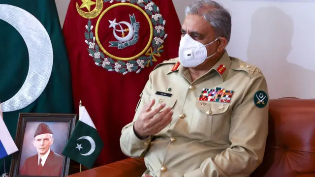 قمر جاوید باجوہ