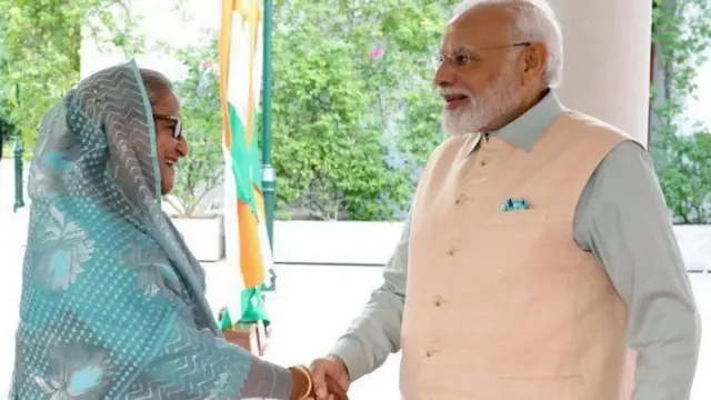शेख़ हसीना और पीएम नरेंद्र मोदी