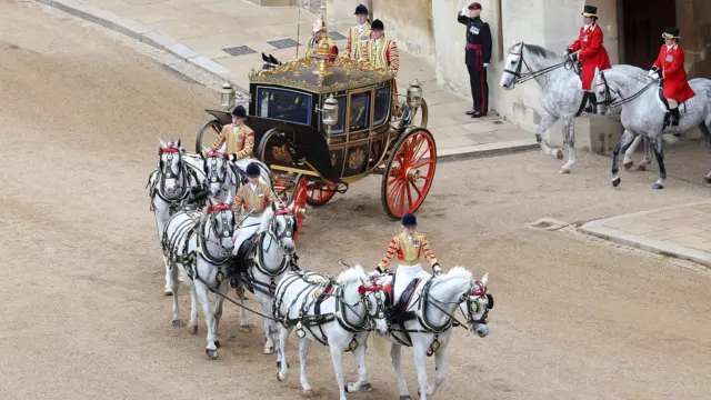 King Charles III and U.S. President Donald Trump for di Irish State Coach during di State visit by di President of di United States of America for Windsor Castle on September 17, 2025 for Windsor, England. 