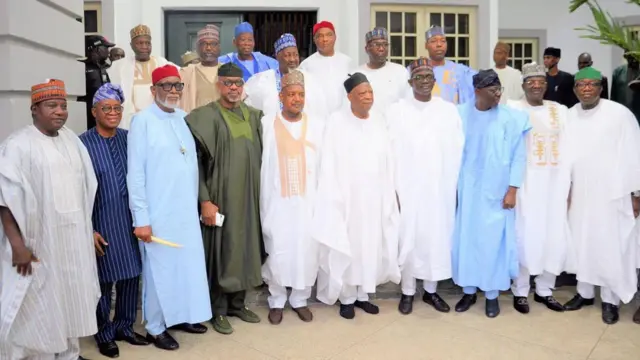 Aworan alaga APC ati awọn Gomina ẹgbẹ naa