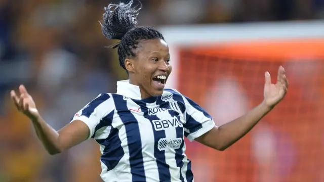 La Sud-Africaine Jermaine Seoposenwe sous les couleurs du Monterrey au Mexique