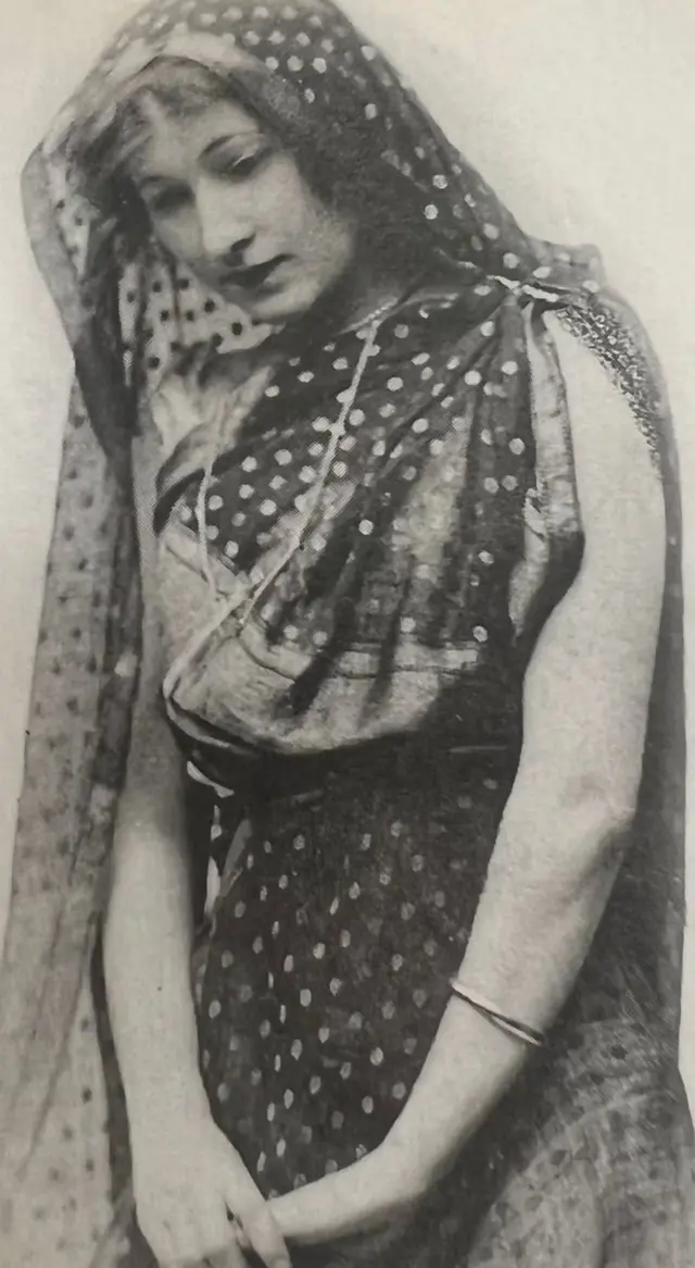 ਨੂਰ ਇਨਾਇਤ