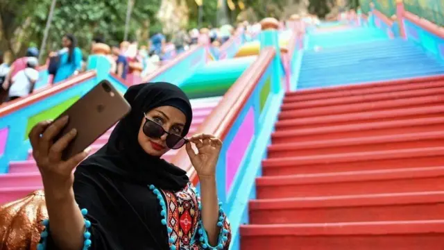 પ્રતીકાત્મક તસવીર