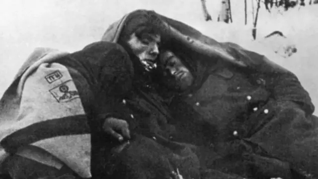 રશિયામાં થીજીને મરી ગયેલા જર્મન સૈનિકો