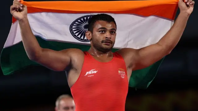 இந்த வரிசையில், மல்யுத்தத்தில் மூன்றாவது தங்கப்பதக்கத்தை தீபக் புனியா வென்றார்.