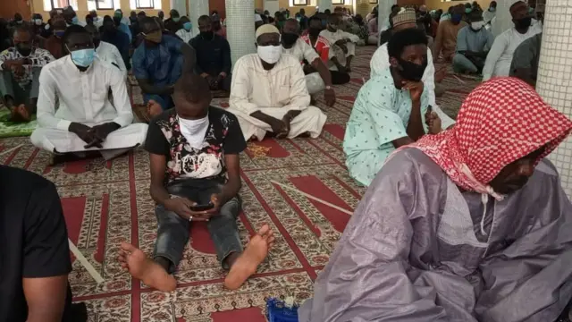Hotunan sallan juma'a a Lagos