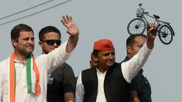 राहुल गांधी और अखिलेश यादव
