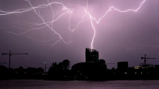 Гроза в Бордо