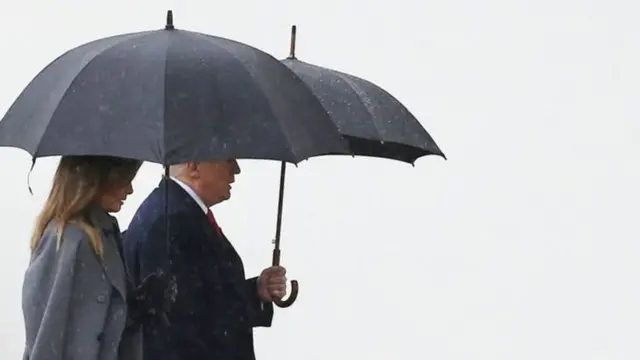 Ông Donald Trump và bà Melania Trump đã có mặt tại Paris để kỷ niệm 100 năm ngày kết thúc Chiến tranh thế giới thứ nhất.