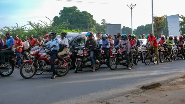 Abanyonzi ba moto n'amakinga mu gisagara ca Bujumbura
