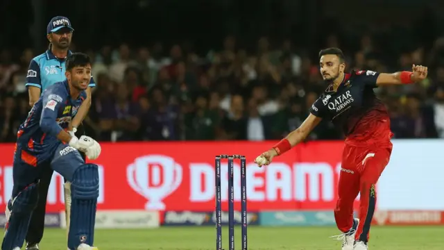 हर्षल पटेल