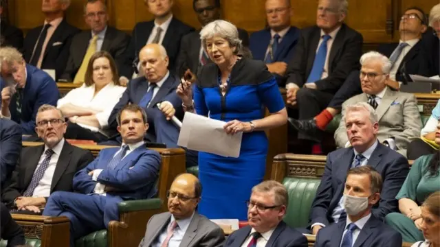 Eski Başbakan Theresa May