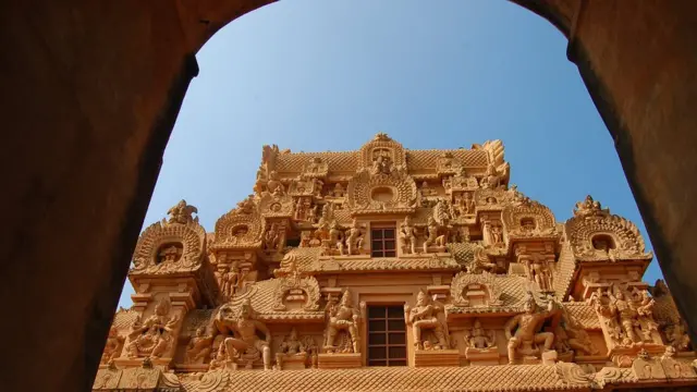 தஞ்சை பெரிய கோவில் திருக்குடமுழுக்கு: 10 தகவல்கள்