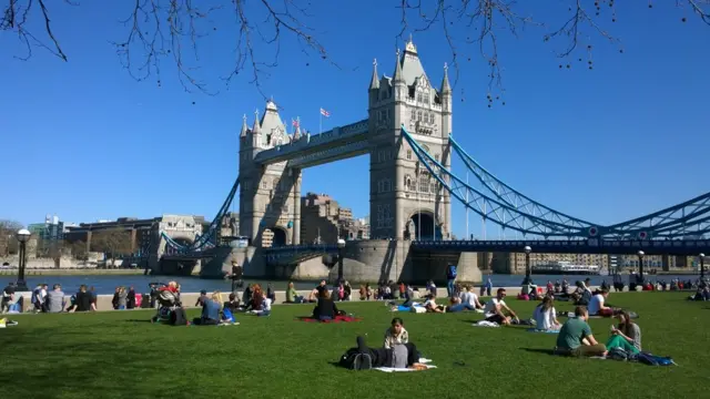 Picnic en Tower Bridge