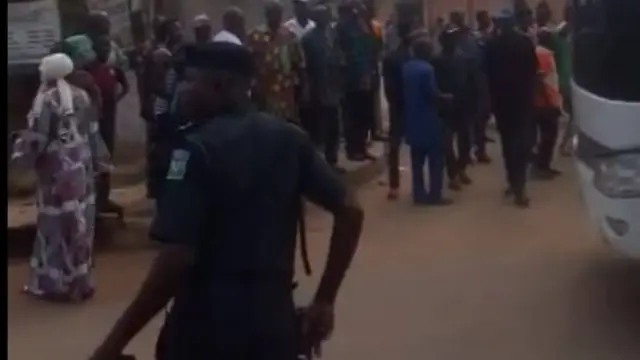 Agọ ọlọpàá Sanyo ni wọn dari ọkọ̀ akero to kó awọn Fulani tọ wọ ilu Ibadan si náà lọ - OPC