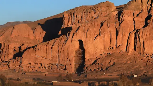 बुद्ध मूर्ति बामियान