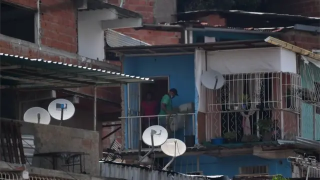 Terrazas con antenas en Caracas.