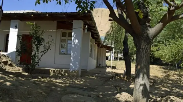 خانه خانواده گلمراد حلیمف