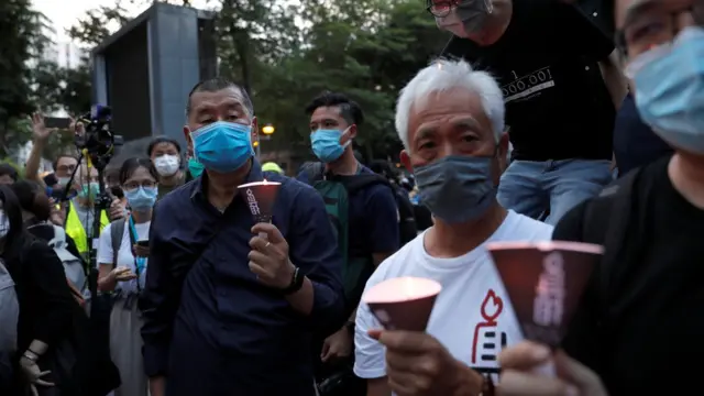 黎智英今年6月在香港维园悼念"六四事件",之后被香港警方以"非结集结"罪被捕。