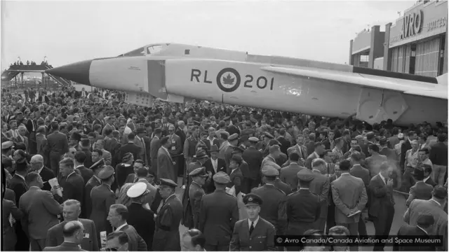 एवरो विमान