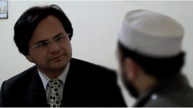 په ایس نشې یوه روږدي بي بي سي ته وویل، هرڅوک چې دا نشه یوځل وکړي، بیا یې په اسانه نه شي پرېښودای.