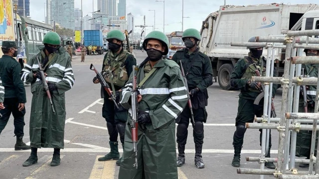 Soldiers at the road