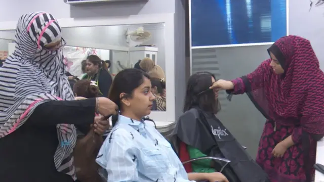 بالوں کا عطیہ