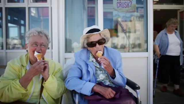 stari, stariji, penzionerke