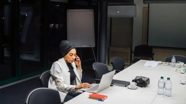 قد تسهم بيئة العمل نفسها في الإصابة بالاحتراق النفسي