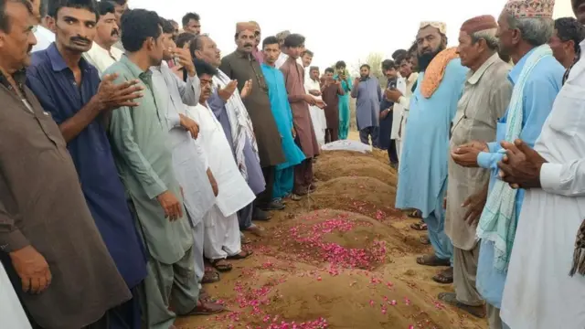 हिरणों की हत्या