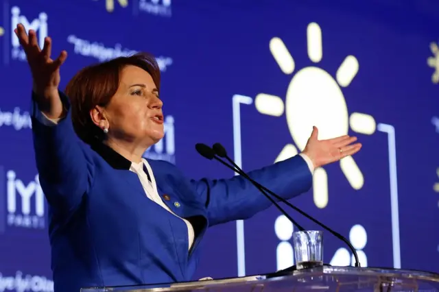 Meral Akşener