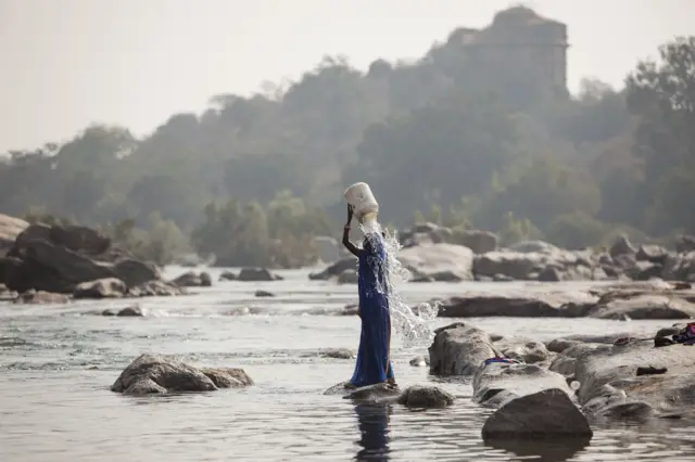 బాగా చన్నీళ్లతో స్నానాలు చేసే వారికి కొన్ని వ్యాధులు, ఇన్ఫెక్షన్లు రాకపోవడడాన్ని నిపుణులు గుర్తించారు.