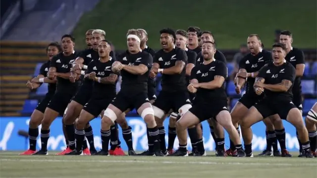 Un tributo de los All Blacks a Maradona