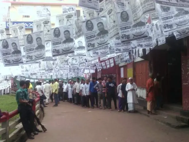 সাম্প্রতিক নির্বাচনে বরিশাল থেকে তোলা ছবি