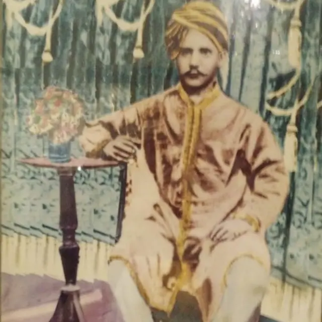 پٹیالہ گھرانے کے مشہور گوئیے علی بخش جنھیں وائسرائے ہند لارڈ ایلگن نے ’جرنیل خان‘ کا خطاب دیا تھا