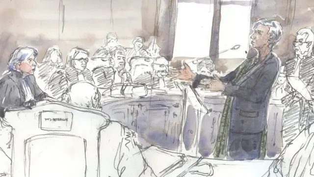 นางคริสทีน ลาการ์ด ในศาล