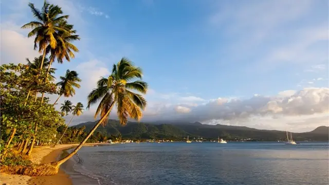 З 13 листопада українці можуть провести у Домініці 90 днів без візи