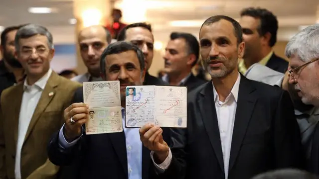 محمود احمدی نژاد و حمید بقایی