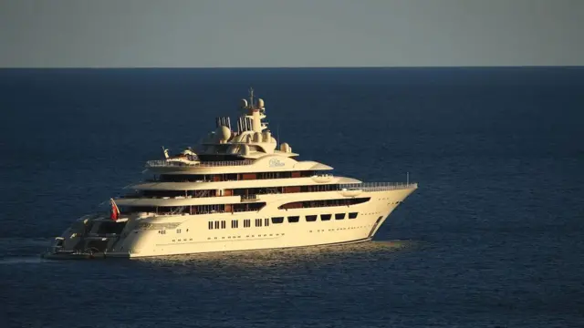 Яхта Dilbar Алишера Усманова