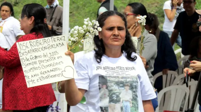 Mulheres Caminhando Pela Verdade