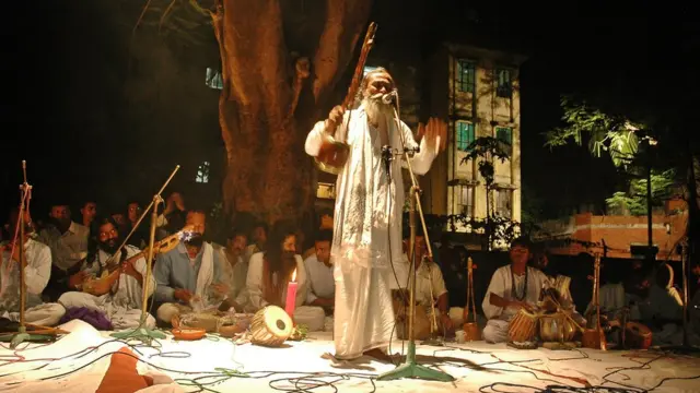 বাউল গানের একটি আসর