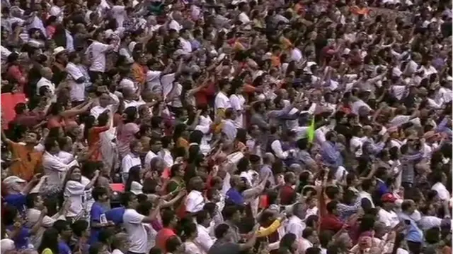 సభకు హాజరైనవారు