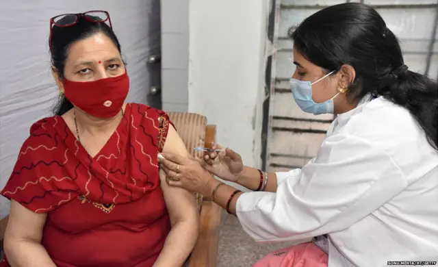 कोरोना वैक्सीन